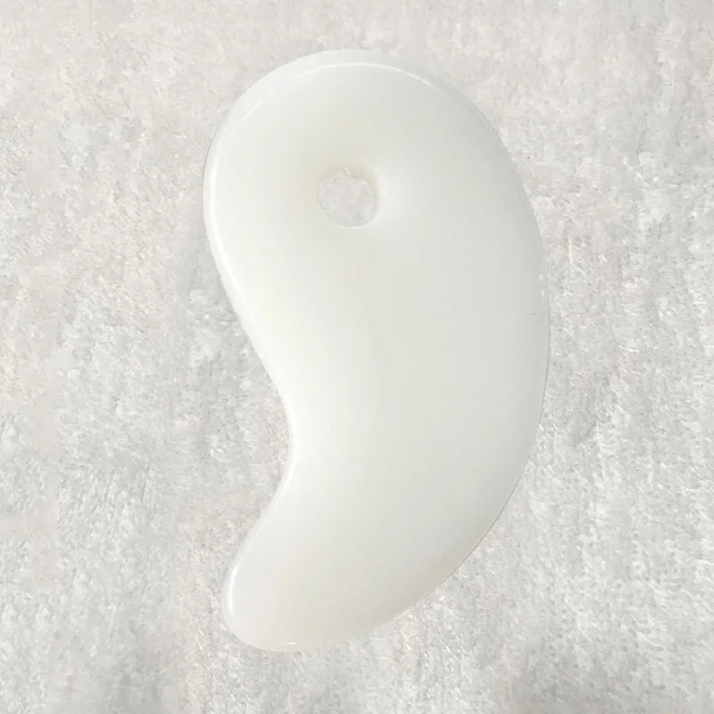 Beeswax Gua Sha Tool – Natural Body Massage for Relaxation & Circulation