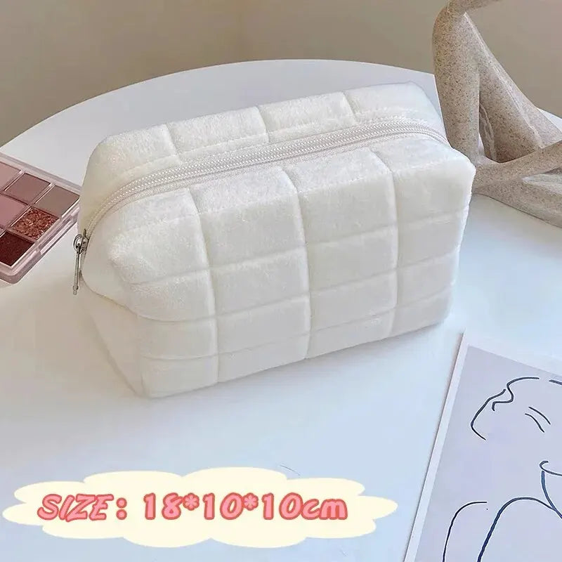 Large Cosmetic Storage Bag with Zipper – Women’s Makeup Organiser, Travel Toiletry & Pencil Case Handbag