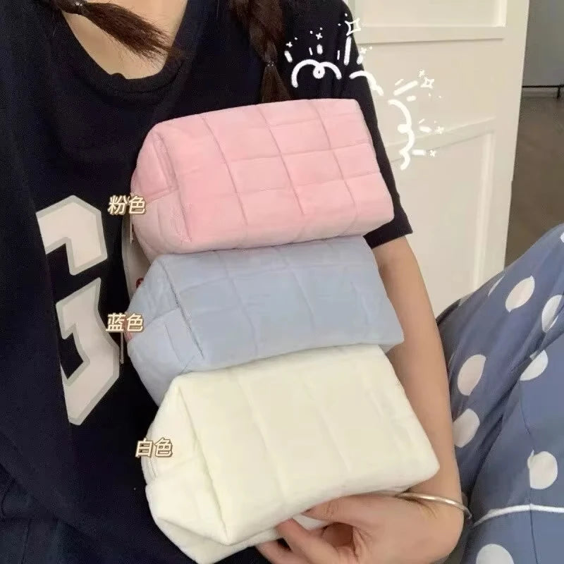 Large Cosmetic Storage Bag with Zipper – Women’s Makeup Organiser, Travel Toiletry & Pencil Case Handbag