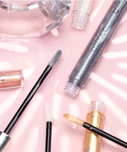 Diamond Liquid Lip Glaze – Hydrating, Shimmering & Long-Lasting Shine