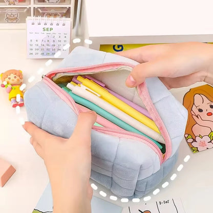 Large Cosmetic Storage Bag with Zipper – Women’s Makeup Organiser, Travel Toiletry & Pencil Case Handbag