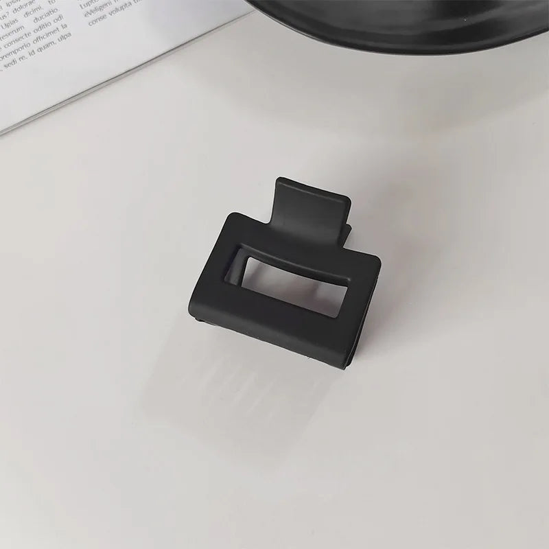 Black Hair Claw Clips