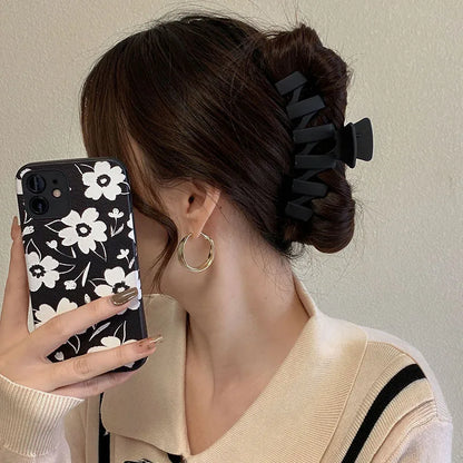 Black Hair Claw Clips