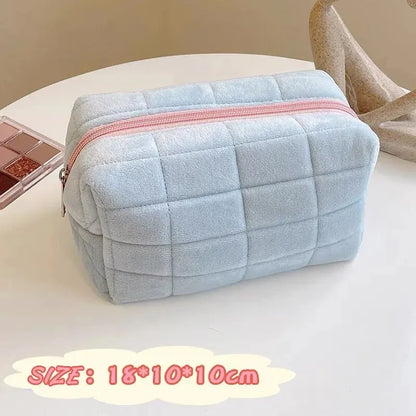 Large Cosmetic Storage Bag with Zipper – Women’s Makeup Organiser, Travel Toiletry & Pencil Case Handbag